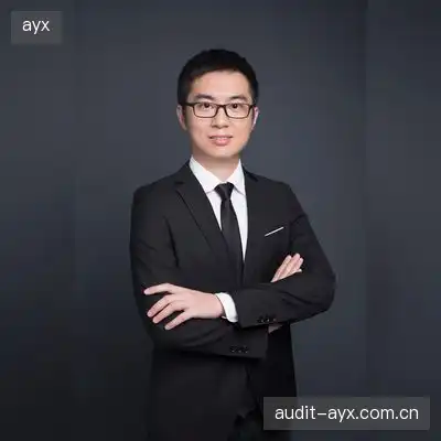 凤三